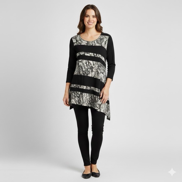 JM Collection Tops - NWOT Black/Cream Top with Asymmetric Hem